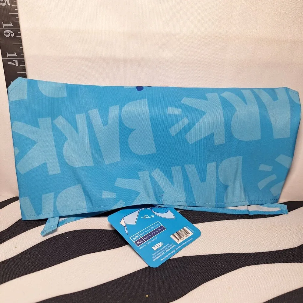NWT Bark Let's Sniff Butts Bandana M-L